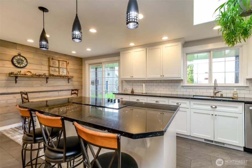 Property photo for 5209 87th Street Ct E, Tacoma photo 11