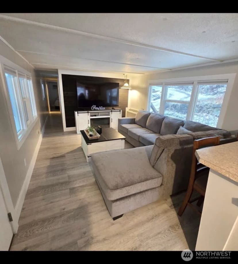 Property photo for 12245 S Lakeshore Road #44, Chelan photo 2