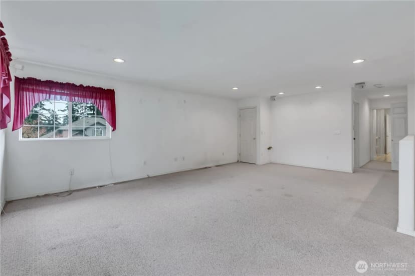 Property photo for 15416 33rd Avenue E, Tacoma photo 30