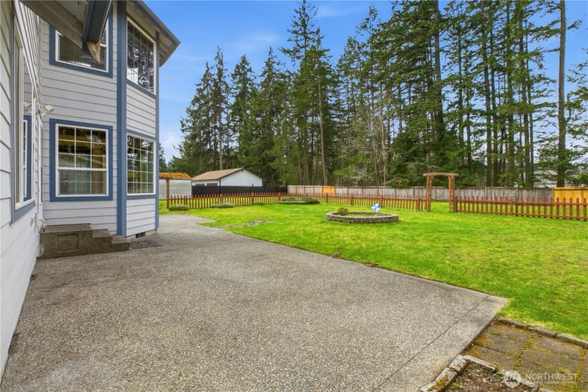 Property photo for 15416 33rd Avenue E, Tacoma photo 31