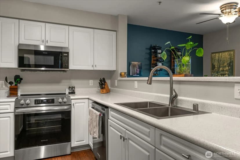 Property photo for 15150 140th Way Se #t104, Renton photo 17