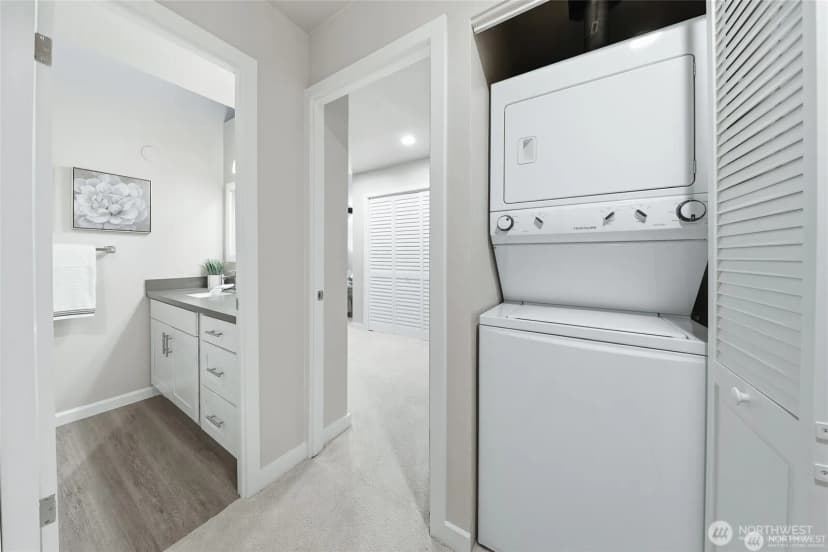 Property photo for 1940 N Northgate Way, Seattle photo 19