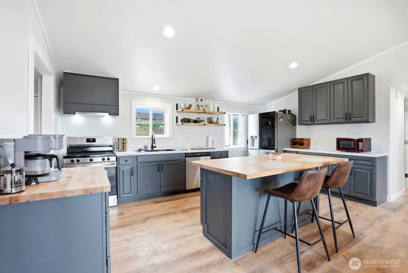 Property photo for 671 Hull Road, Selah photo 13