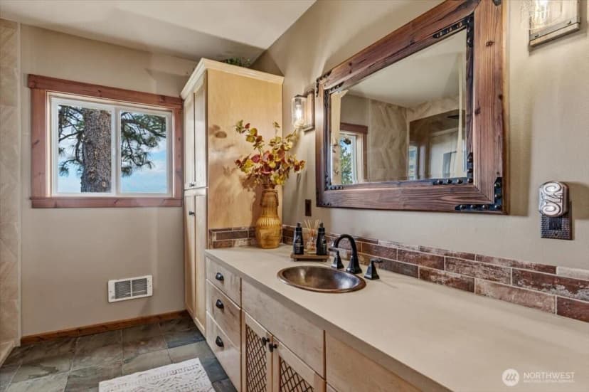 Property photo for 95 Horizon Lane, Chelan photo 22