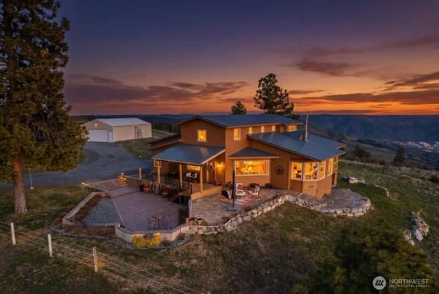 Property photo for 95 Horizon Lane, Chelan photo 3