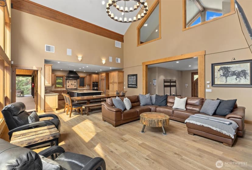 Property photo for 251 Evergreen Valley Loop Road, Ronald photo 11