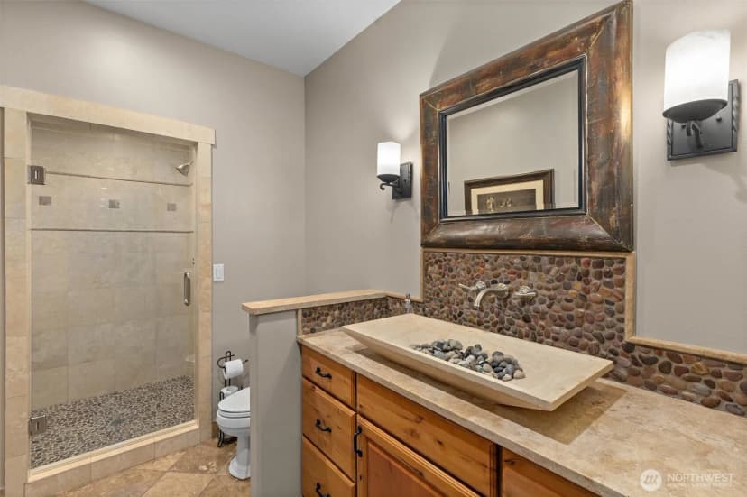 Property photo for 251 Evergreen Valley Loop Road, Ronald photo 32