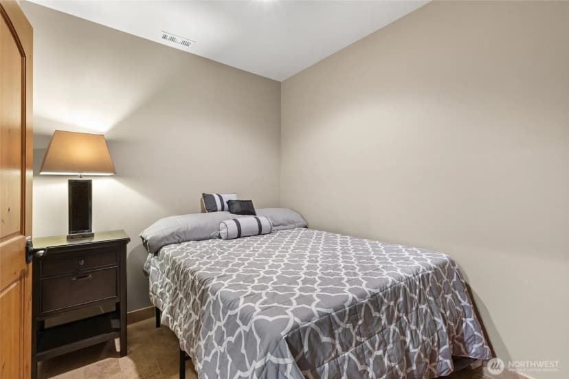 Property photo for 251 Evergreen Valley Loop Road, Ronald photo 21