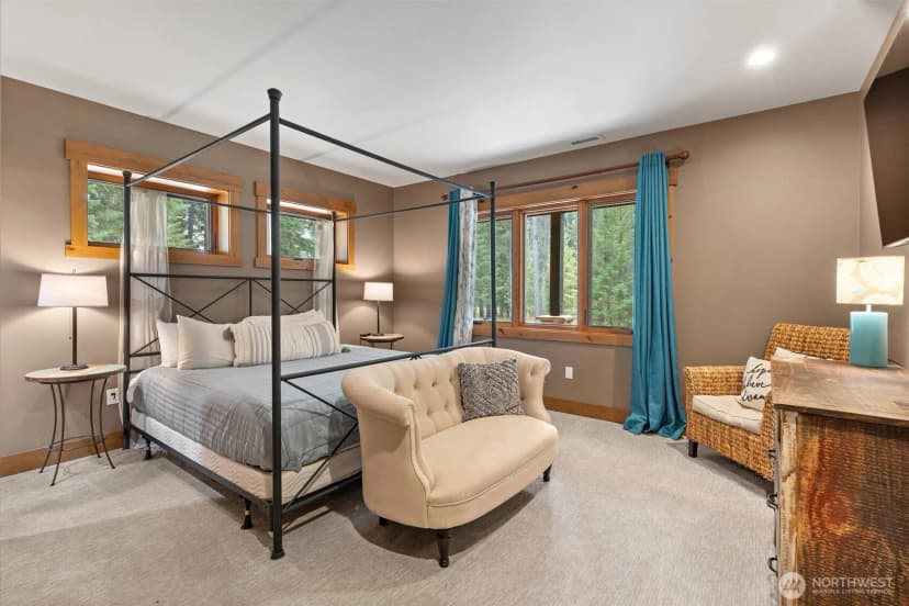 Property photo for 251 Evergreen Valley Loop Road, Ronald photo 19