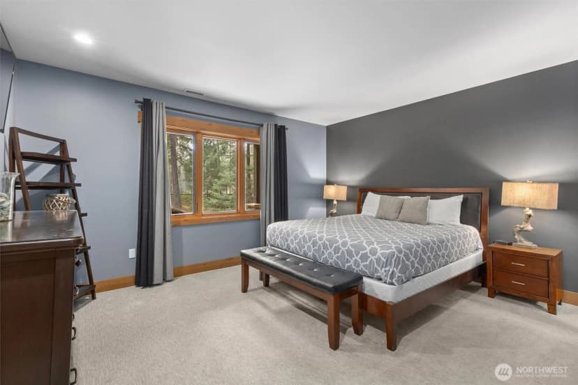 Property photo for 251 Evergreen Valley Loop Road, Ronald photo 20