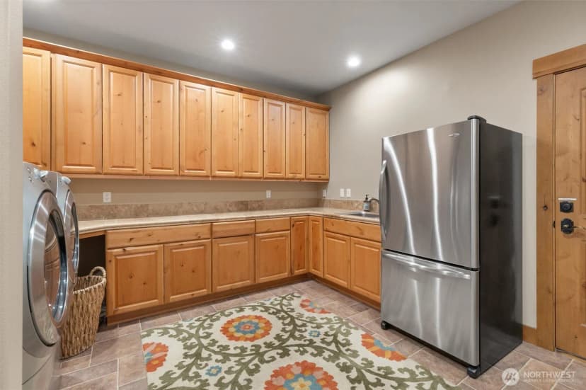 Property photo for 251 Evergreen Valley Loop Road, Ronald photo 33