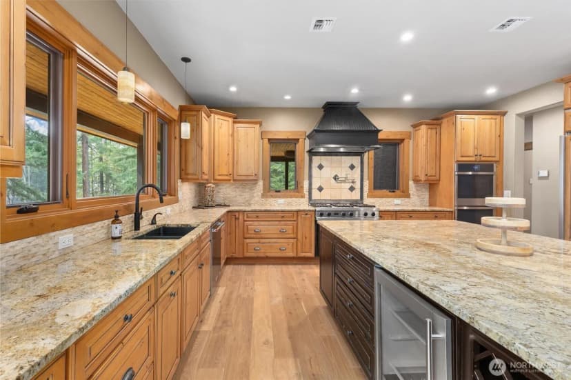Property photo for 251 Evergreen Valley Loop Road, Ronald photo 7