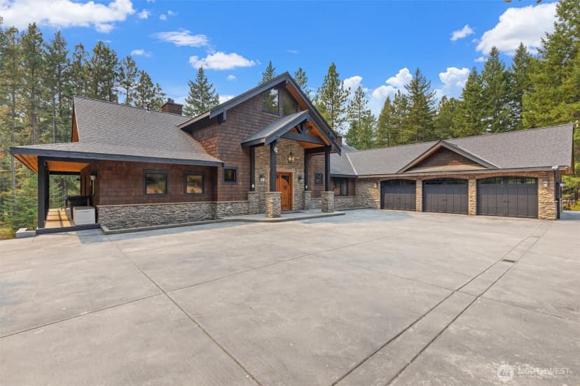 Property photo for 251 Evergreen Valley Loop Road, Ronald photo 38