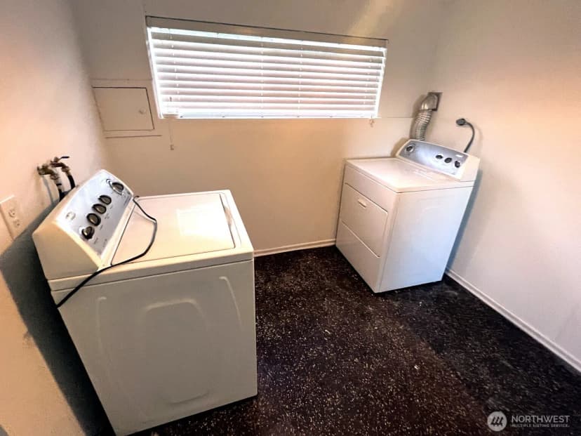 Property photo for 17930 Military Road S, Sea Tac photo 20