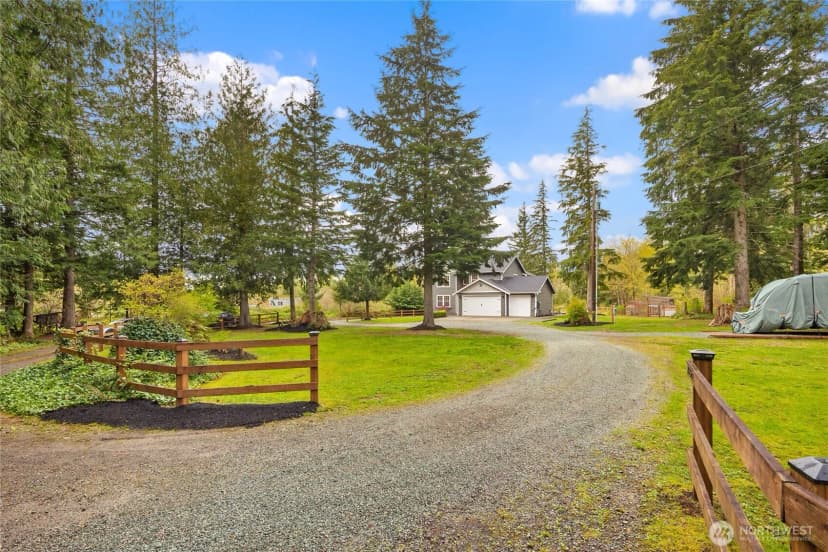 Property photo for 18302 437th Drive Ne, Gold Bar photo 3