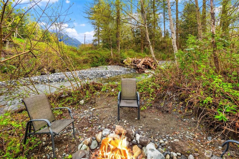 Property photo for 18302 437th Drive Ne, Gold Bar photo 37
