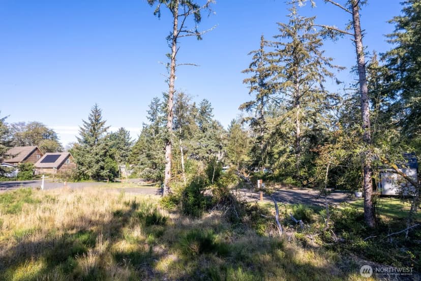 Property photo for 958 Gemini Court Se, Ocean Shores photo 16