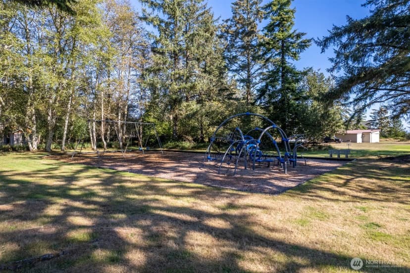 Property photo for 958 Gemini Court Se, Ocean Shores photo 8