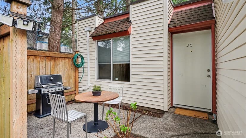 Property photo for 14600 Se 176th Street #j5, Renton photo 3