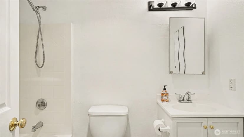 Property photo for 14600 Se 176th Street #j5, Renton photo 14