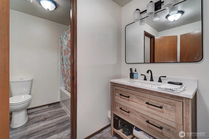 Property photo for 31481 Night Owl Avenue Ne, Kingston photo 13
