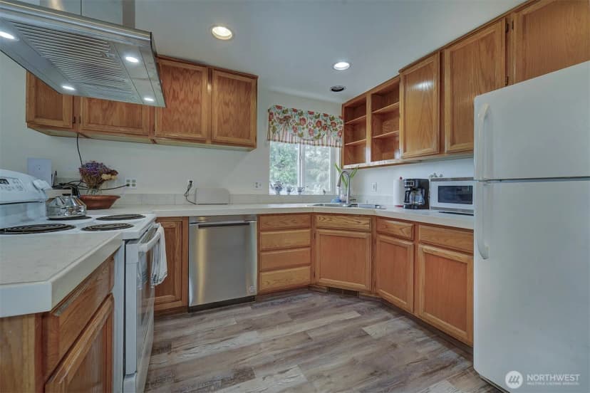 Property photo for 31481 Night Owl Avenue Ne, Kingston photo 9