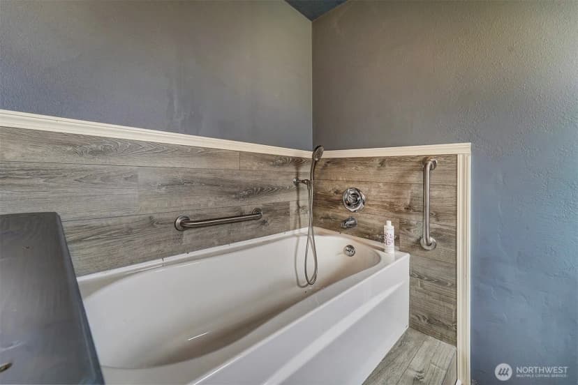 Property photo for 31481 Night Owl Avenue Ne, Kingston photo 26