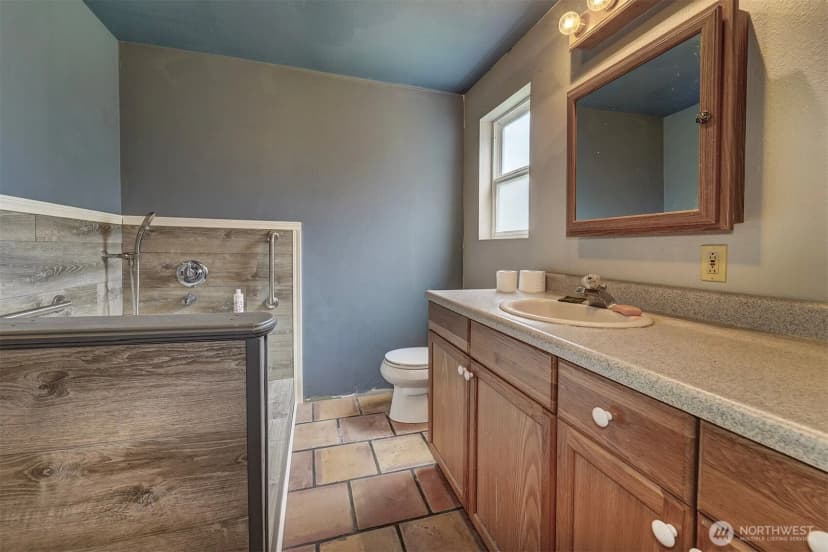 Property photo for 31481 Night Owl Avenue Ne, Kingston photo 25