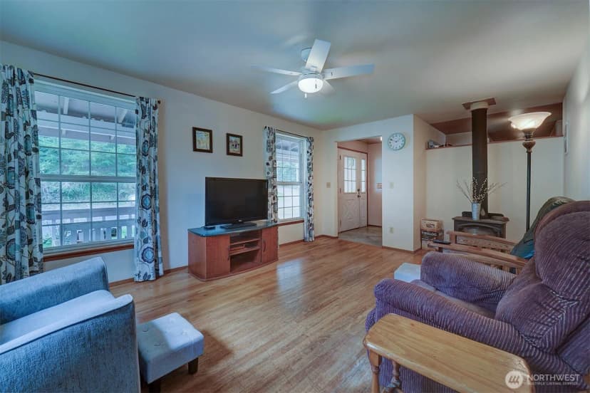 Property photo for 31481 Night Owl Avenue Ne, Kingston photo 7