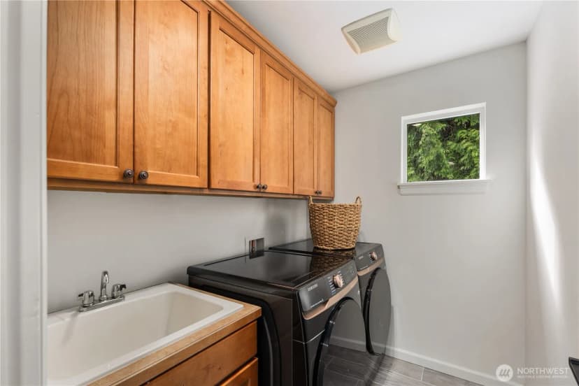 Property photo for 11127 Ne 162nd Street, Bothell photo 29