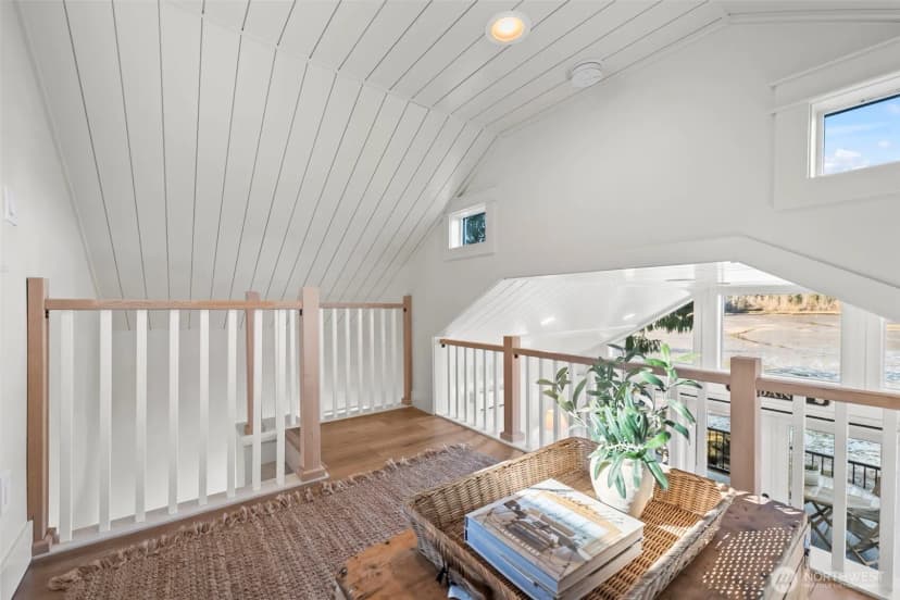 Property photo for 5915 Lagoon Lane Nw, Gig Harbor photo 28