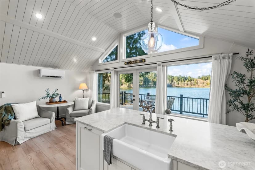 Property photo for 5915 Lagoon Lane Nw, Gig Harbor photo 8