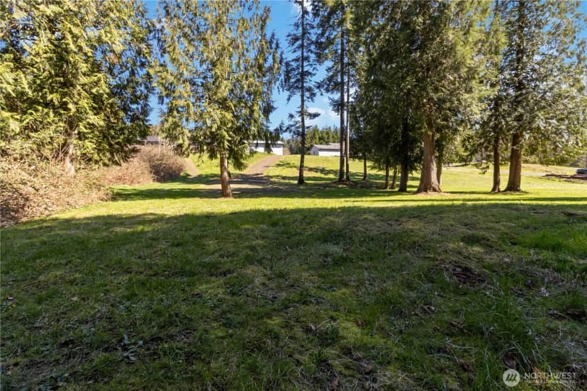 Property photo for 2035 Coal Creek Road, Longview photo 28