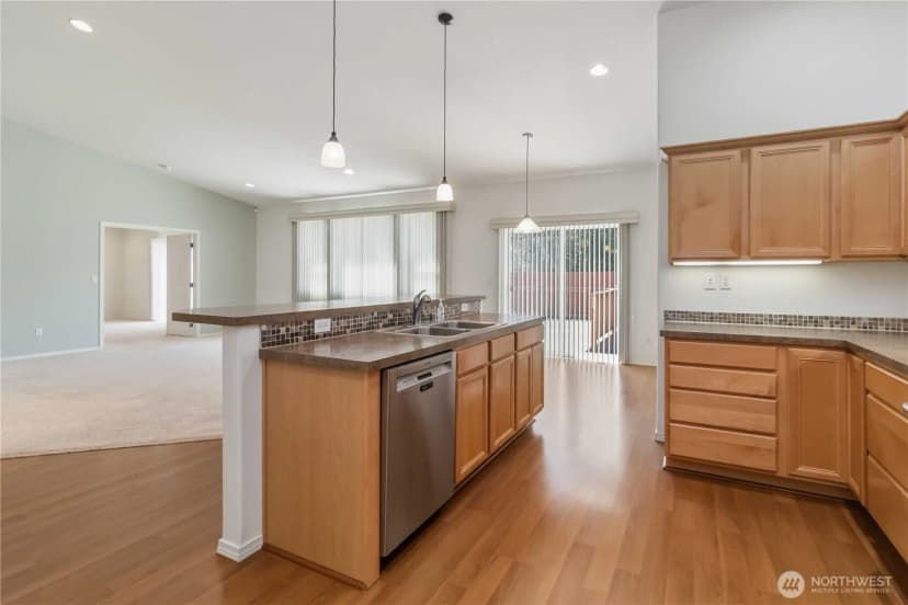 Property photo for 2035 Coal Creek Road, Longview photo 12