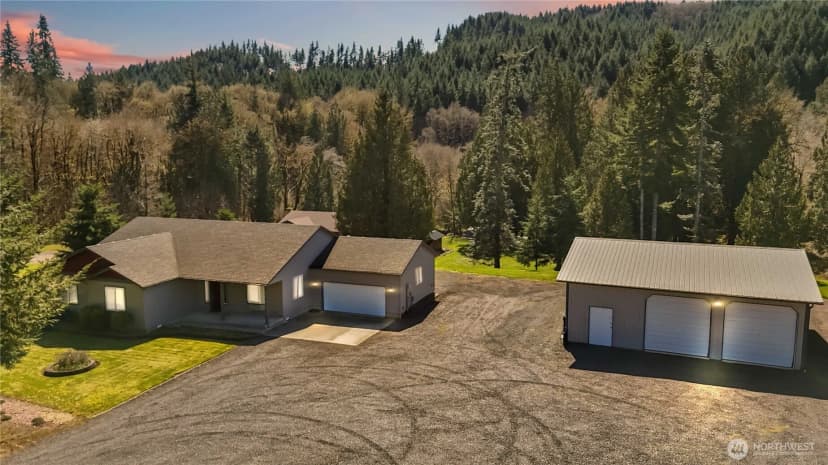 Property photo for 2035 Coal Creek Road, Longview photo 29