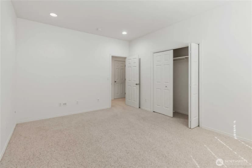 Property photo for 2035 Coal Creek Road, Longview photo 19