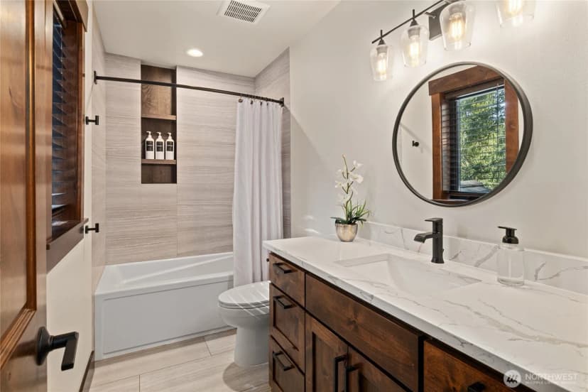 Property photo for 220 Breckenridge Drive, Ronald photo 21