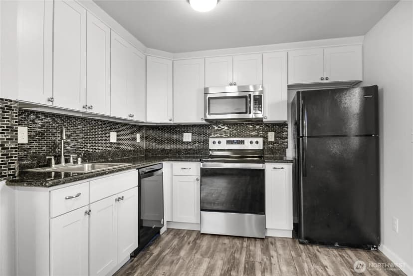Property photo for 8705 12th Street Ne, Lake Stevens photo 6