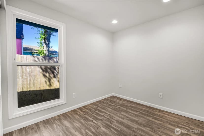 Property photo for 8705 12th Street Ne, Lake Stevens photo 15