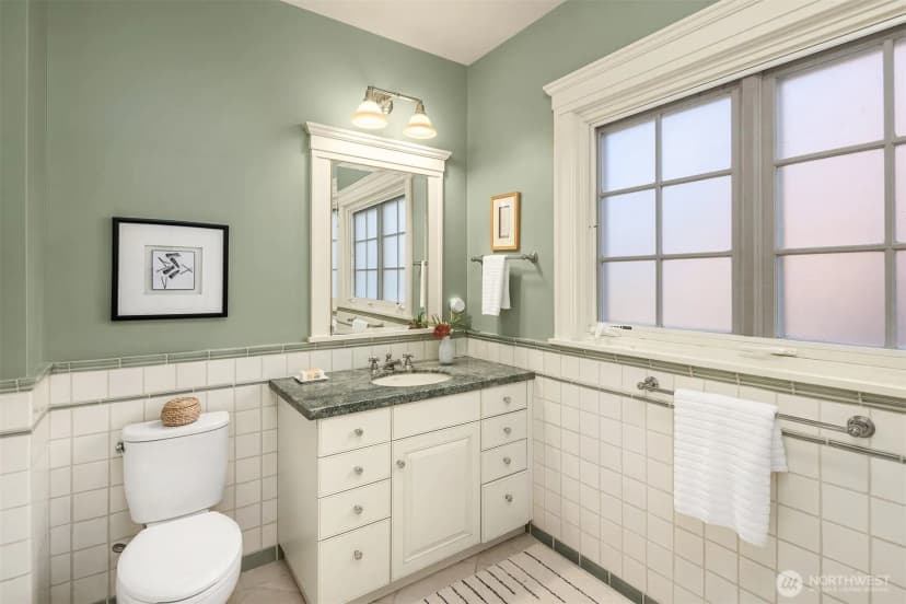 Property photo for 2647 Cascadia Avenue S, Seattle photo 32