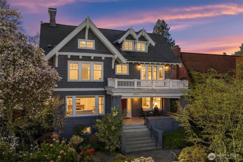 Property photo for 2647 Cascadia Avenue S, Seattle