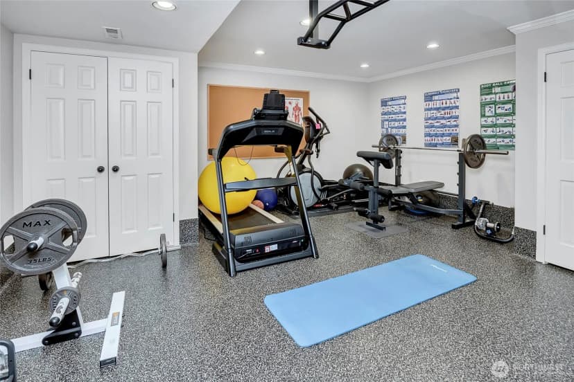 Property photo for 16 Meadow Lane, Mercer Island photo 34