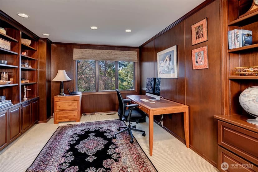 Property photo for 16 Meadow Lane, Mercer Island photo 24