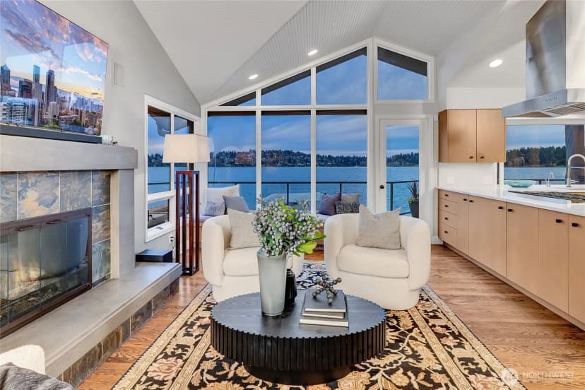 Property photo for 16 Meadow Lane, Mercer Island photo 19