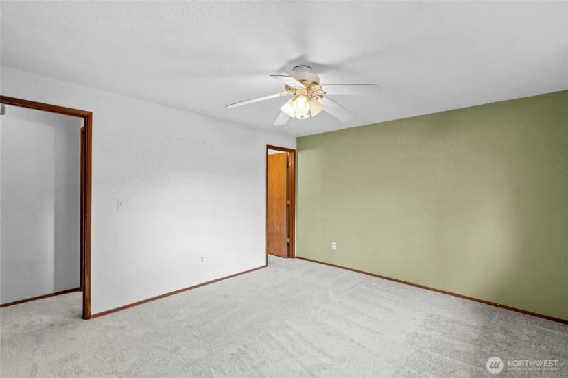 Property photo for 2315 Boulevard Court Se, Olympia photo 14