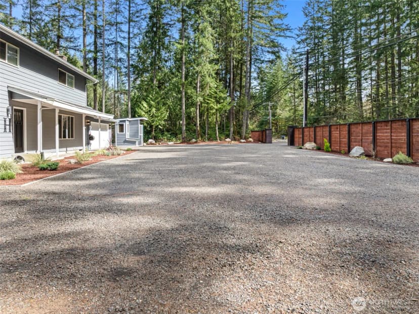 Property photo for 5571 Se Nelson Road, Olalla photo 3