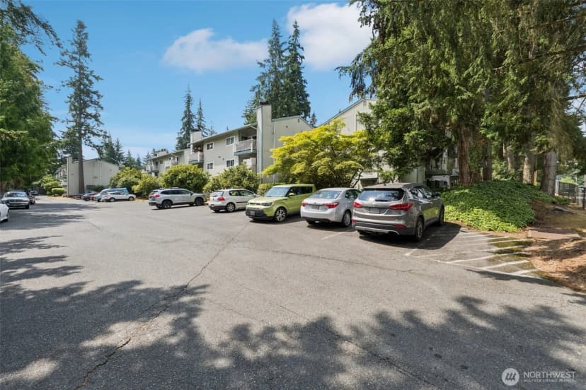 Property photo for 5806 200th Street Sw #f, Lynnwood photo 24