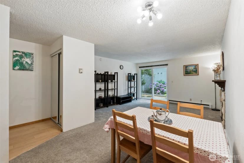 Property photo for 5806 200th Street Sw #f, Lynnwood photo 7