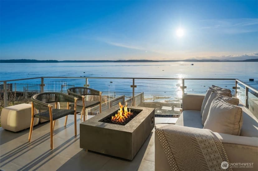 Property photo for 4717 Beach Drive Sw, Seattle photo 6