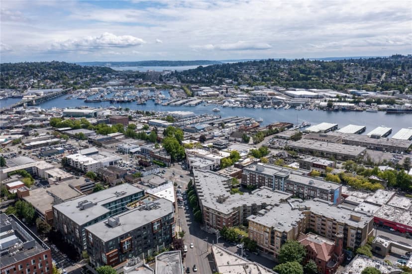 Property photo for 5450 Leary Avenue Nw #242, Seattle photo 33